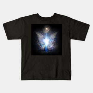 Bright star with white angel wings Kids T-Shirt